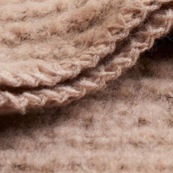 Torrid Cozy Scarf New - Picture 2 of 4